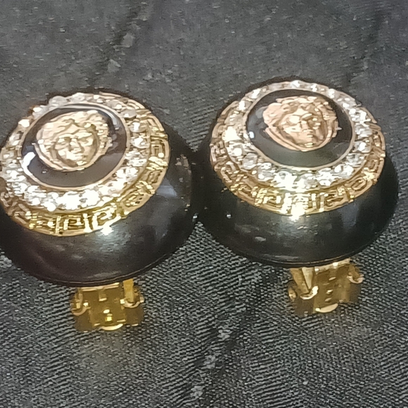 COPY - Gold and black designer inspired clip on earrings - Picture 2 of 3